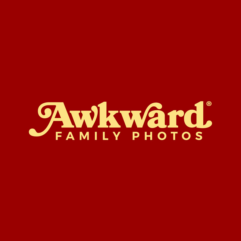 (c) Awkwardfamilyphotos.com